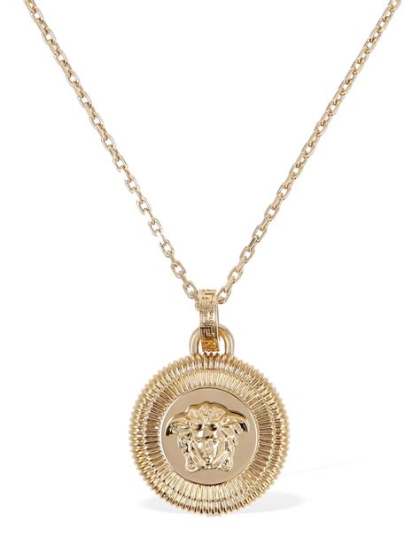 collier versace or 10 carats model 2010|Pendentif long versace poli et satiné sur chaîne en or blanc 10k .